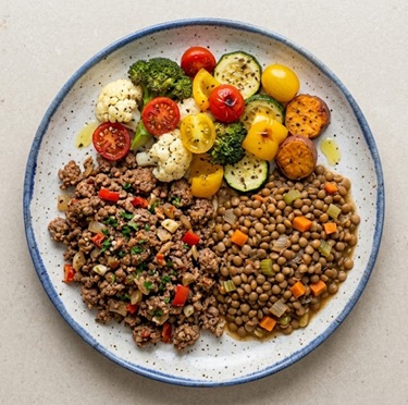 exemplo de jantar carne moída feijão legumes